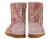 Outlet UGG Classic Tall Stivali 5801 romantico fiore rosa Italia �C 225 Outlet UGG Classic Tall Stivali 5801 romantico fiore rosa Italia �C 225